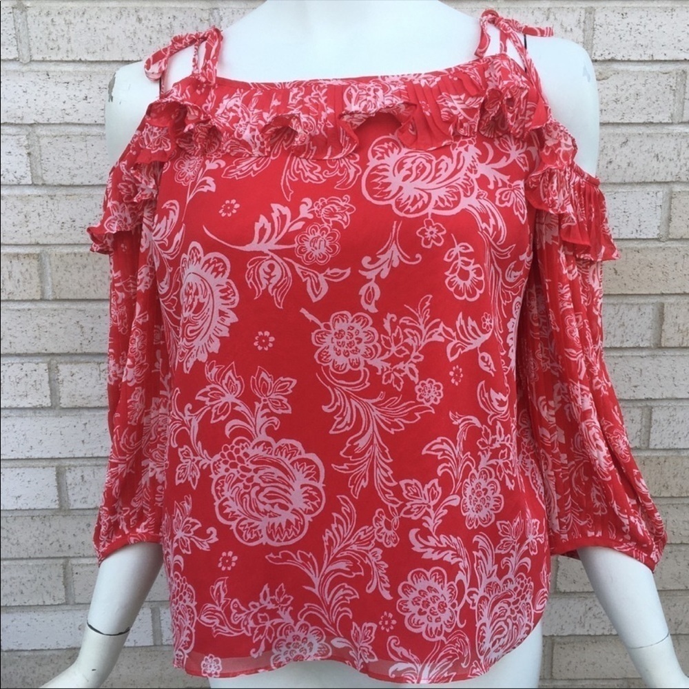 Nwt Ella Moss Red White Off-Shoulder Top Blouse Floral Ruffle Size Medium — image 2 of 8